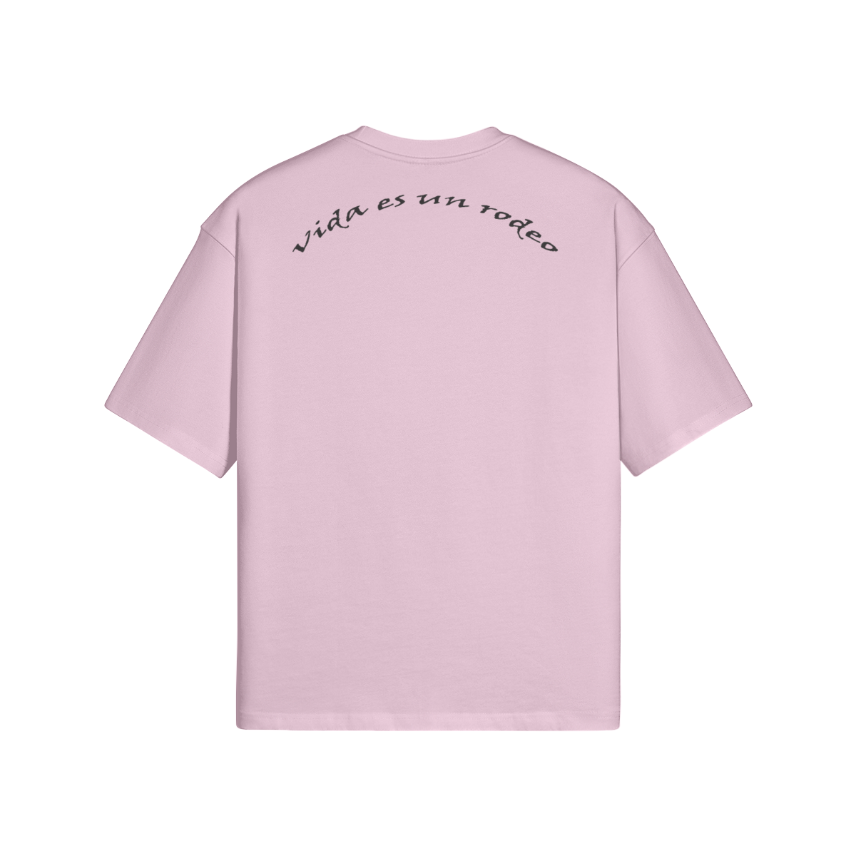 vida es un rodeo tee with black lettering