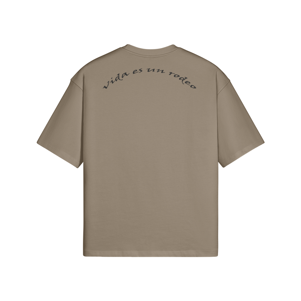 vida es un rodeo tee with black lettering